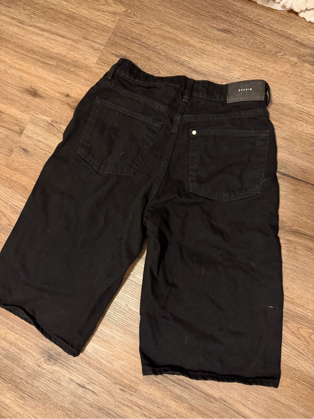 Baggy Bermuda shorts-Black Denim Shorts